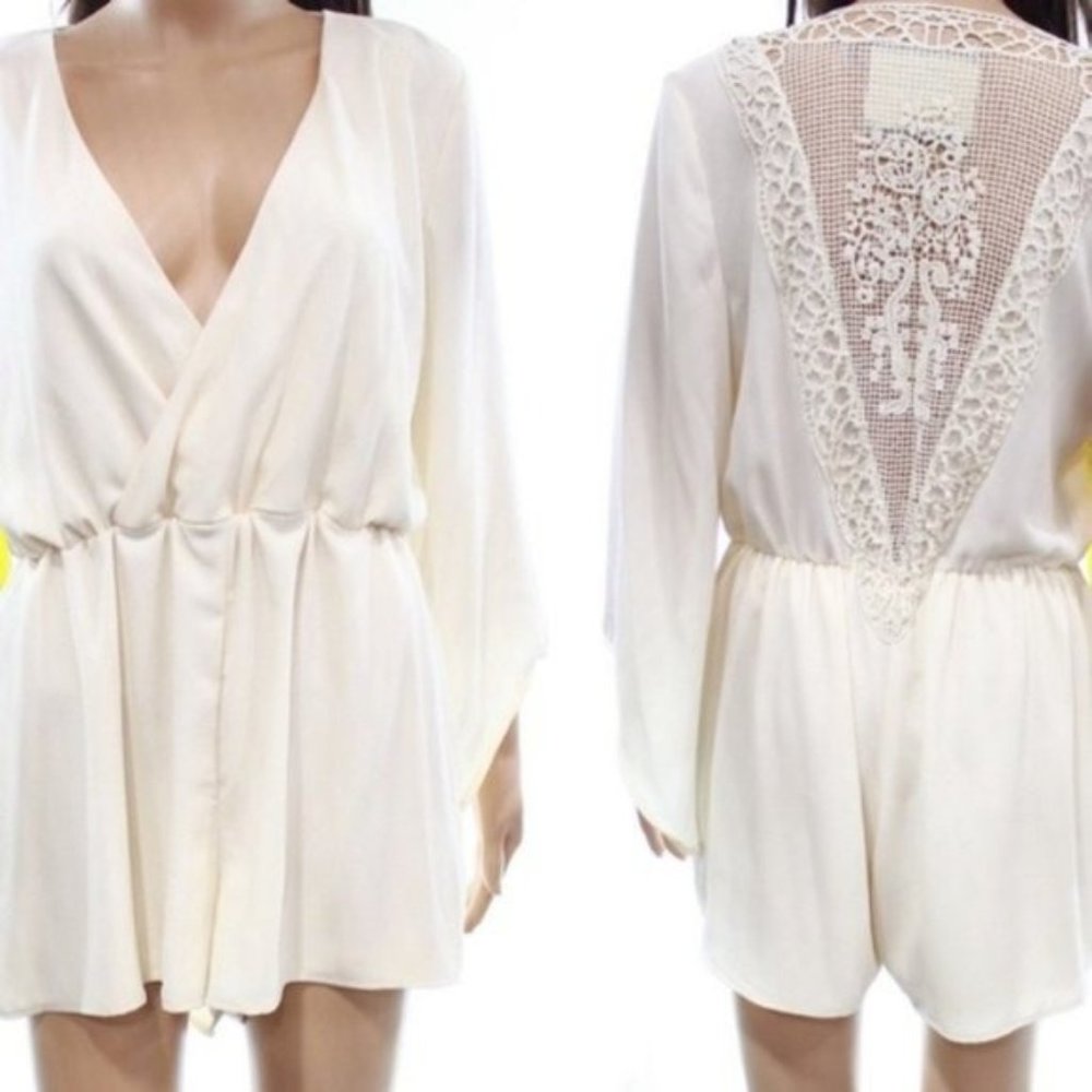2/$25 🟣 California Moonrise Ivory Crochet Low Cut Romper Boho Festival Summer